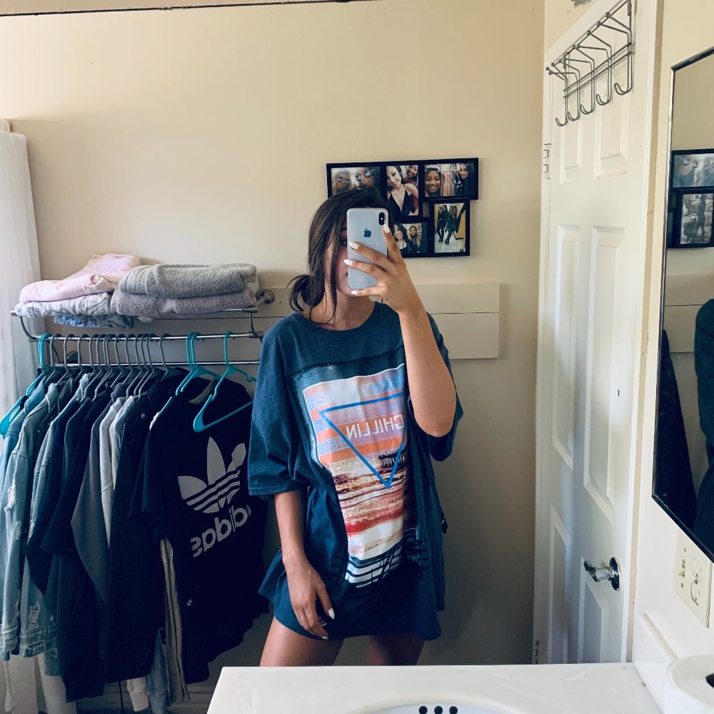 {thrifted} Overesized Tee